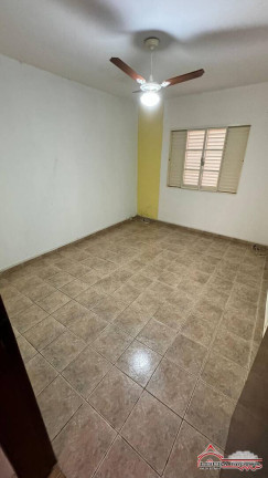 Imagem Casa com 3 Quartos à Venda, 158 m² em Jardim Jacinto - Jacareí Imagem Casa com 3 Quartos à Venda, 158 m² em Jardim Jacinto - Jacareí