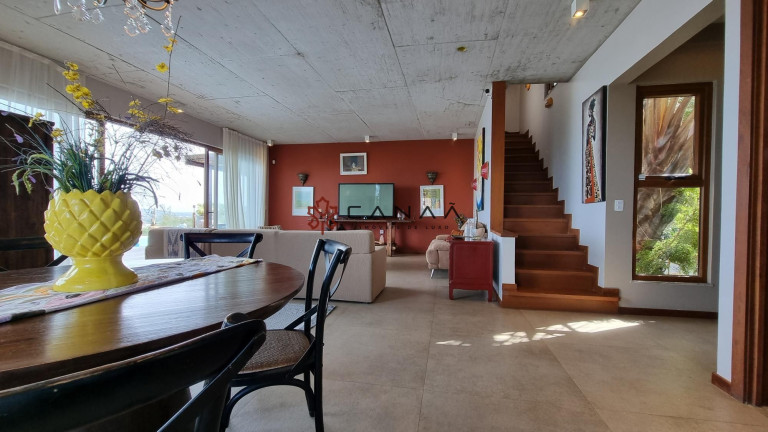 Imagem Casa com 4 Quartos à Venda, 379 m² em Ferradurinha - Armação Dos Búzios Imagem Casa com 4 Quartos à Venda, 379 m² em Ferradurinha - Armação Dos Búzios