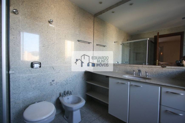 Imagem Cobertura com 2 Quartos à Venda, 210 m² em Santo Antônio - Belo Horizonte