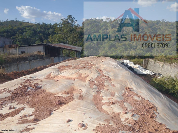 Imagem Fazenda à Venda, 60 m² em Azurita Imagem Fazenda à Venda, 60 m² em Azurita