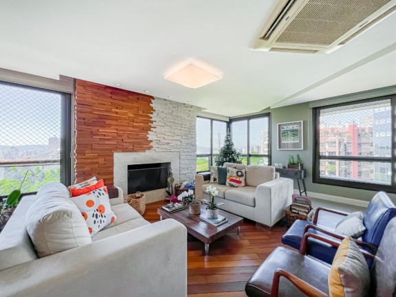 Imagem Apartamento com 4 Quartos à Venda, 237 m² em Auxiliadora - Porto Alegre