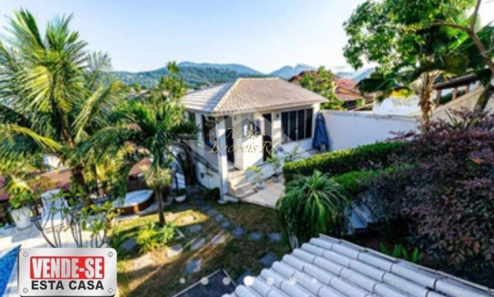 Imagem Casa com 4 Quartos à Venda, 450 m² em Badu - Niterói Imagem Casa com 4 Quartos à Venda, 450 m² em Badu - Niterói
