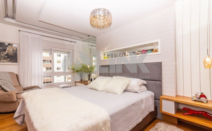 Imagem Apartamento com 3 Quartos à Venda, 129 m² em Menino Deus - Porto Alegre Imagem Apartamento com 3 Quartos à Venda, 129 m² em Menino Deus - Porto Alegre