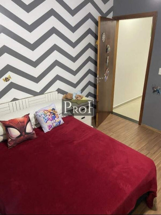 Sobrado com 3 Quartos à Venda, 253 m² em Vila Pinheirinho - Santo André