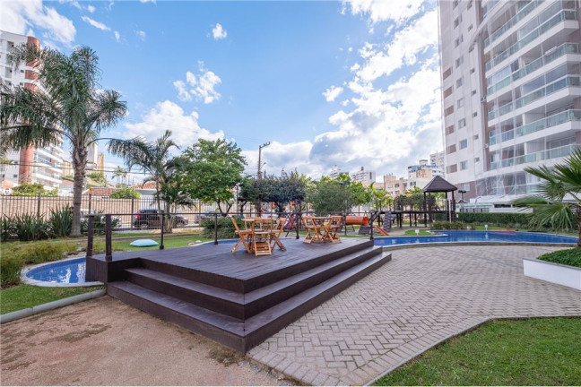 Imagem Imóvel com 3 Quartos à Venda, em Barreiros - São José Imagem Imóvel com 3 Quartos à Venda, em Barreiros - São José