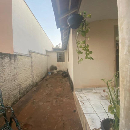 Imagem Casa com 3 Quartos à Venda, 136 m² em Junqueira - Lins