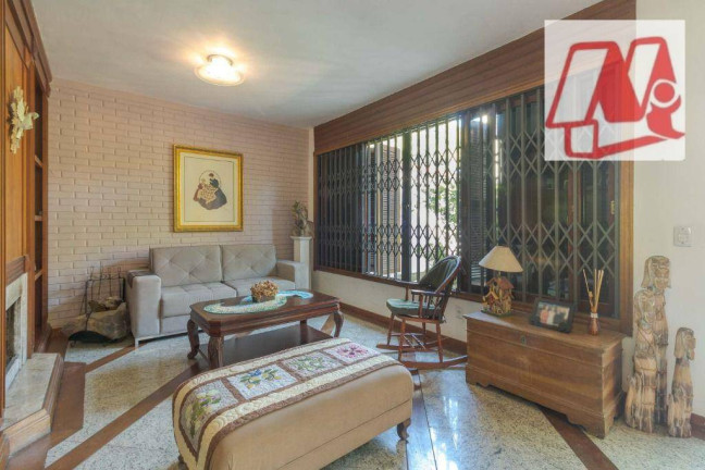 Imagem Casa com 3 Quartos à Venda, 145 m² em Ipanema - Porto Alegre Imagem Casa com 3 Quartos à Venda, 145 m² em Ipanema - Porto Alegre