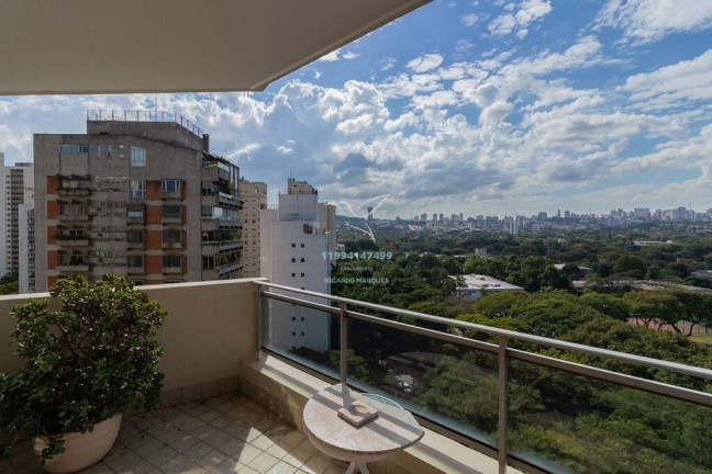 Imagem Apartamento com 3 Quartos à Venda, 190 m² em Alto De Pinheiros - São Paulo Imagem Apartamento com 3 Quartos à Venda, 190 m² em Alto De Pinheiros - São Paulo