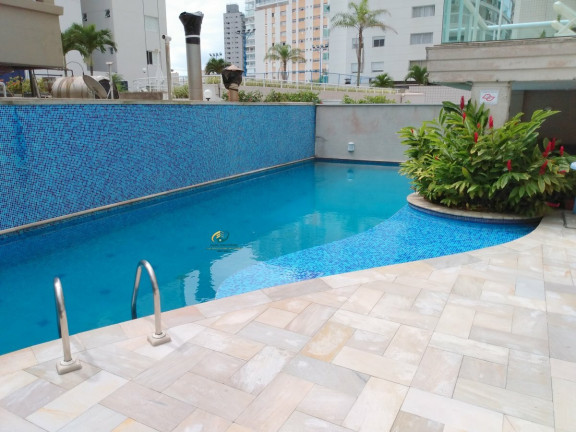Imagem Apartamento com 3 Quartos à Venda, 145 m² em Astúrias - Guarujá