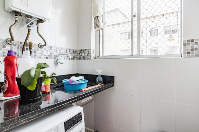 Imagem Apartamento com 3 Quartos à Venda, 63 m² em Jardim Itu - Porto Alegre Imagem Apartamento com 3 Quartos à Venda, 63 m² em Jardim Itu - Porto Alegre