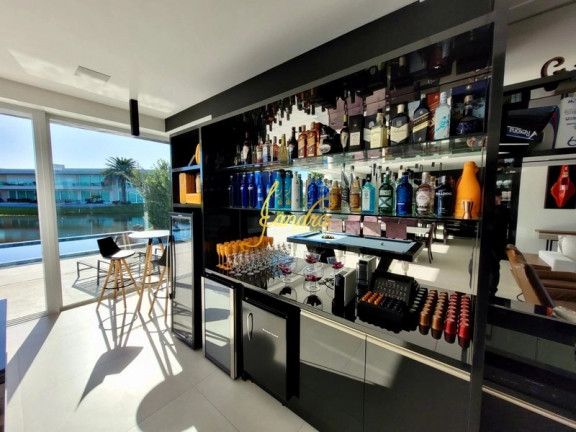 Imagem Casa de Condomínio com 5 Quartos à Venda, 301 m² em Centro - Xangri-la