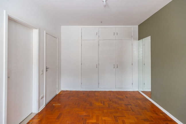 Imagem Imóvel com 3 Quartos à Venda, em Vila Cordeiro - São Paulo Imagem Imóvel com 3 Quartos à Venda, em Vila Cordeiro - São Paulo