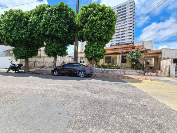 Imagem Casa com 15 Quartos à Venda, 529 m² em Fátima - Fortaleza Imagem Casa com 15 Quartos à Venda, 529 m² em Fátima - Fortaleza