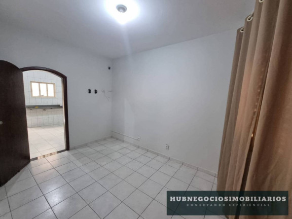 Imagem Casa com 2 Quartos à Venda, 130 m² em Roxo Verde - Montes Claros