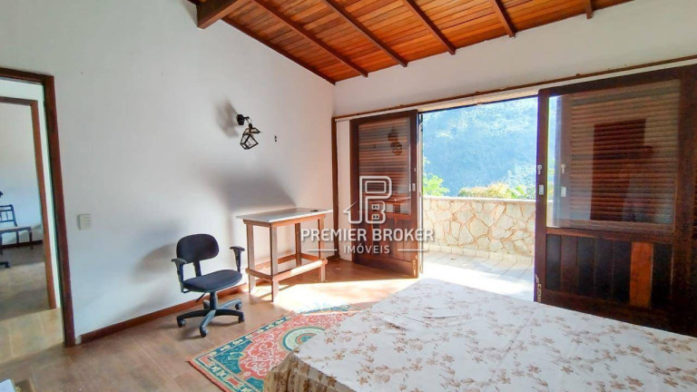 Imagem Casa com 4 Quartos à Venda, 249 m² em Colônia Alpina - Teresópolis