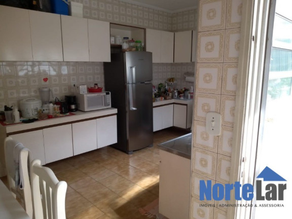 Imagem Casa com 2 Quartos à Venda, 177 m² em Vila Portuguesa - São Paulo