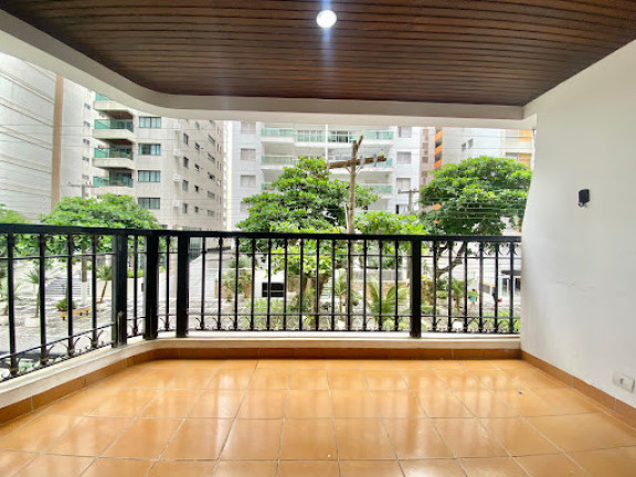 Apartamento com 3 Quartos à Venda, 136 m² em Pitangueiras - Guarujá
