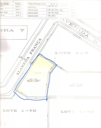 Terreno à Venda, 2.265 m² em Jardins - Aracaju