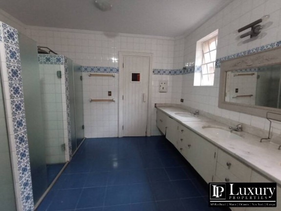 Imagem Casa com 5 Quartos à Venda, em Jardim Paulista - São Paulo Imagem Casa com 5 Quartos à Venda, em Jardim Paulista - São Paulo