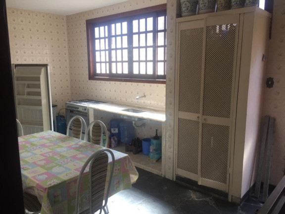 Imagem Casa com 5 Quartos à Venda, 200 m² em Centro - Caraguatatuba Imagem Casa com 5 Quartos à Venda, 200 m² em Centro - Caraguatatuba
