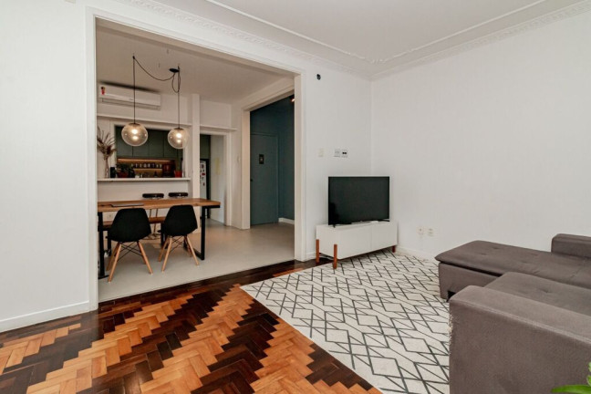Imagem Apartamento com 3 Quartos à Venda, 97 m² em Moinhos De Vento - Porto Alegre