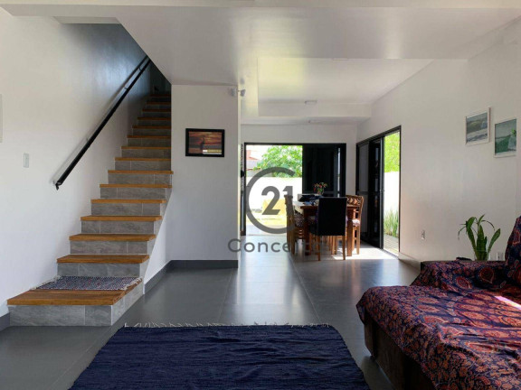 Imagem Casa com 3 Quartos à Venda, 133 m² em Campeche Central - Florianópolis Imagem Casa com 3 Quartos à Venda, 133 m² em Campeche Central - Florianópolis