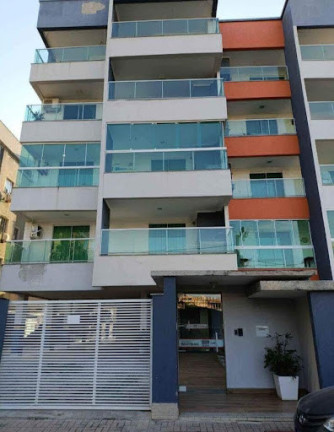 Apartamento com 2 Quartos à Venda ou Locação, 60 m² em Praia De Bombas - Bombinhas