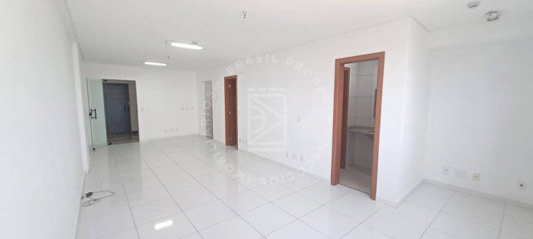 Sala Comercial à Venda, 46 m² em Centro - São José Dos Campos
