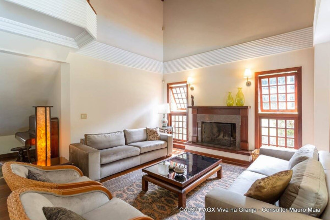Imagem Casa com 7 Quartos à Venda, 2.000 m² em Chácara Granja Velha - Carapicuíba