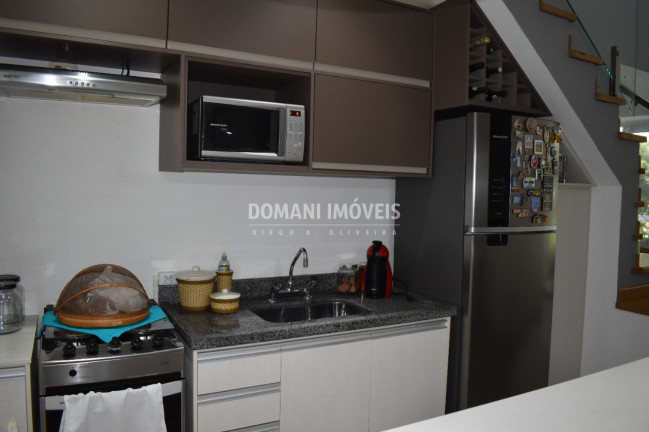 Imagem Imóvel com 2 Quartos à Venda, 87 m² em Região De Capivari - Campos Do Jordão Imagem Imóvel com 2 Quartos à Venda, 87 m² em Região De Capivari - Campos Do Jordão