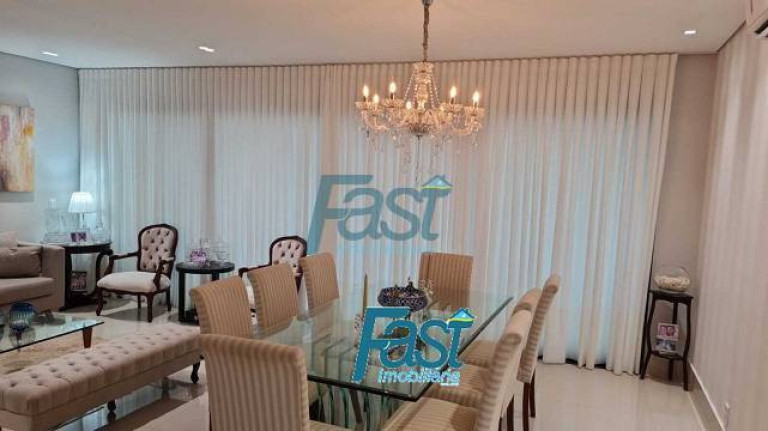 Imagem Apartamento com 4 Quartos à Venda, 247 m² em Quilombo - Cuiabá