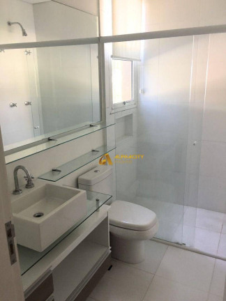 Imagem Casa com 6 Quartos à Venda, 620 m² em Alphaville 04 - Santana De Parnaíba Imagem Casa com 6 Quartos à Venda, 620 m² em Alphaville 04 - Santana De Parnaíba