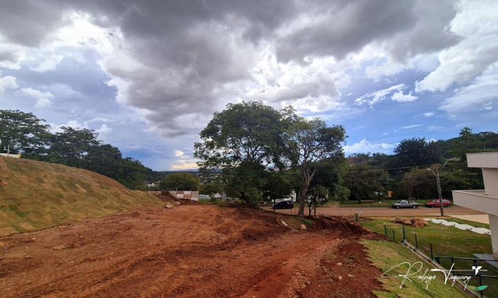 Terreno à Venda, 2.167 m² em Residencial Aldeia Do Vale - Goiânia