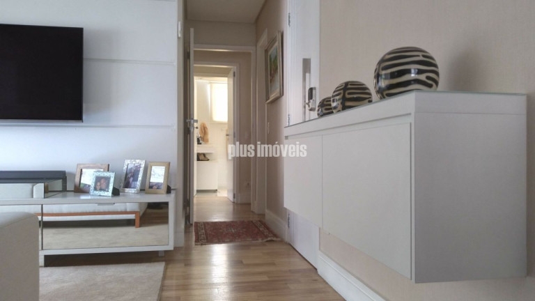 Imagem Apartamento com 4 Quartos à Venda, 130 m² em Panamby - São Paulo Imagem Apartamento com 4 Quartos à Venda, 130 m² em Panamby - São Paulo