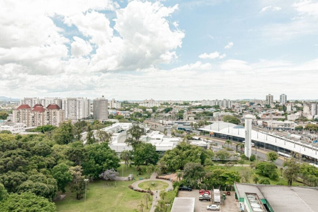 Imagem Apartamento com 3 Quartos à Venda, 67 m² em São Sebastião - Porto Alegre