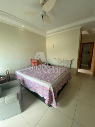 Imagem Apartamento com 4 Quartos à Venda, 234 m² em Pitangueiras - Guarujá
