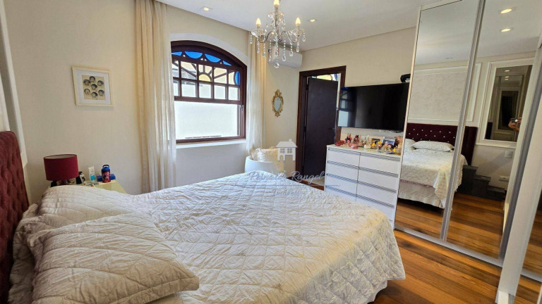 Imagem Casa com 3 Quartos à Venda, 387 m² em Jardim Marajoara - São Paulo Imagem Casa com 3 Quartos à Venda, 387 m² em Jardim Marajoara - São Paulo