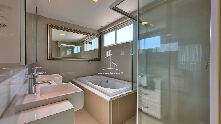 Imagem Apartamento com 4 Quartos à Venda, 232 m² em Dionisio Torres - Fortaleza