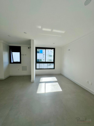 Imagem Apartamento com 2 Quartos à Venda, 92 m² em Centro - Florianópolis