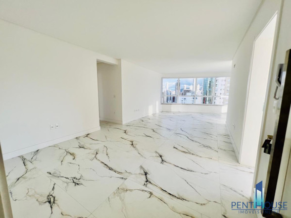 Apartamento com 3 Quartos à Venda, 137 m² em Centro - Balneário Camboriú