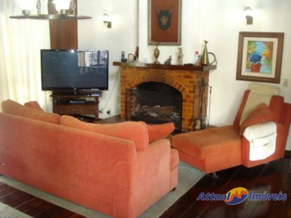 Imagem Casa com 6 Quartos à Venda, 226 m² em Comary - Teresópolis Imagem Casa com 6 Quartos à Venda, 226 m² em Comary - Teresópolis