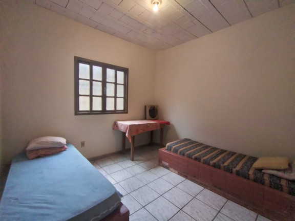 Imagem Casa com 6 Quartos à Venda, 196 m² em Setiba - Guarapari Imagem Casa com 6 Quartos à Venda, 196 m² em Setiba - Guarapari