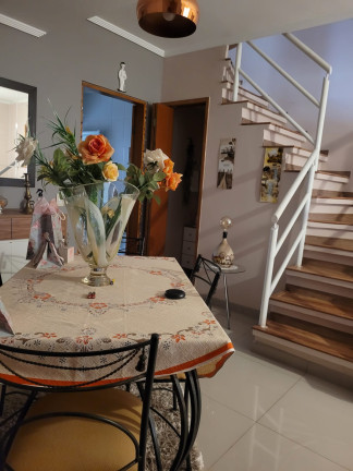 Imagem Casa com 2 Quartos à Venda, 100 m² em Jardim Dos Ipês - Cotia Imagem Casa com 2 Quartos à Venda, 100 m² em Jardim Dos Ipês - Cotia