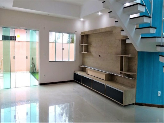 Casa com 3 Quartos à Venda, 330 m² em Glória - Macaé