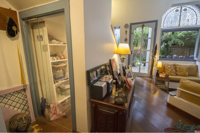 Imagem Casa com 3 Quartos à Venda, 207 m² em Vila Olímpia - São Paulo Imagem Casa com 3 Quartos à Venda, 207 m² em Vila Olímpia - São Paulo