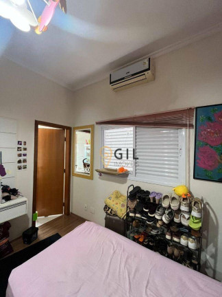 Imagem Sobrado com 3 Quartos à Venda, 240 m² em Villa Branca - Jacareí