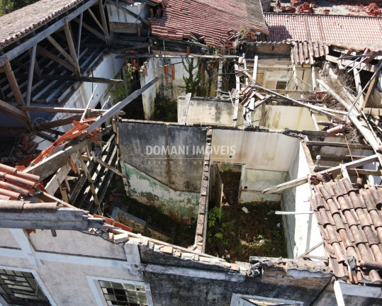 Imagem Imóvel com 146 Quartos à Venda, 11.500 m² em Região Da Abernéssia - Campos Do Jordão Imagem Imóvel com 146 Quartos à Venda, 11.500 m² em Região Da Abernéssia - Campos Do Jordão
