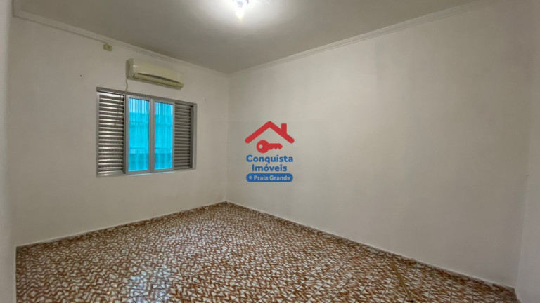 Imagem Casa de Condomínio com 3 Quartos à Venda, em Guilhermina - Praia Grande Imagem Casa de Condomínio com 3 Quartos à Venda, em Guilhermina - Praia Grande