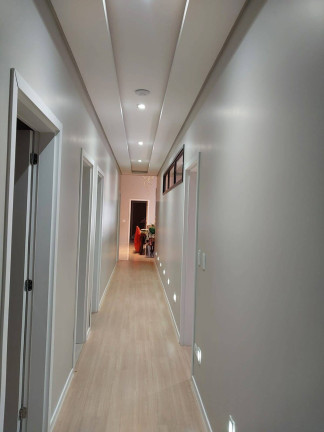 Imagem Casa com 3 Quartos à Venda, 312 m² em Jardim Vale Das Perobas - Arapongas Imagem Casa com 3 Quartos à Venda, 312 m² em Jardim Vale Das Perobas - Arapongas