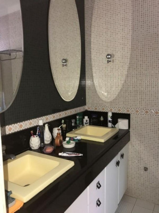 Imagem Casa com 4 Quartos à Venda,  em Patamares - Salvador